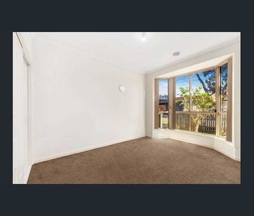 Live in the Spotlight off Broadway! - Photo 6