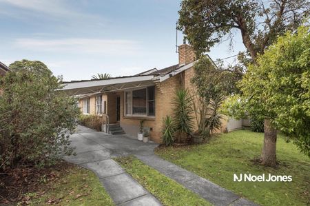 11 Abelia Street, NUNAWADING - Photo 3