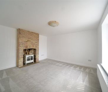 4 bedroom detached house to rent - Photo 1