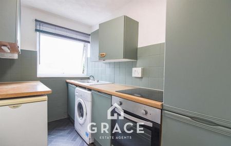 1 bedroom flat to rent - Photo 5