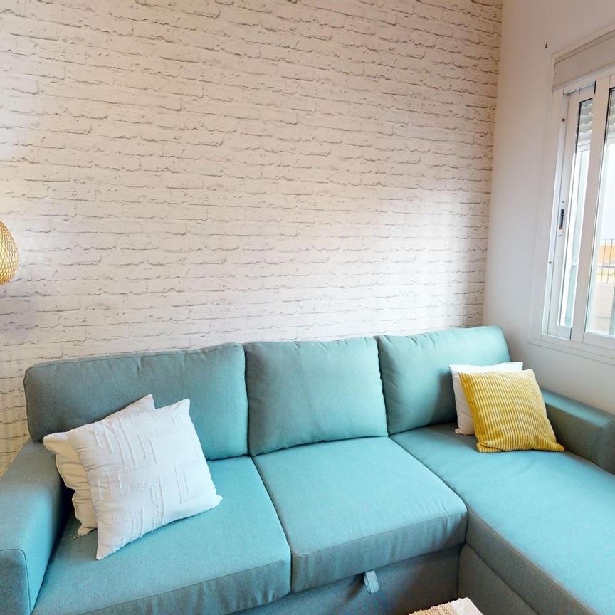 Apartamento planta baja en alquiler en Los Boliches, Fuengirola - Photo 1