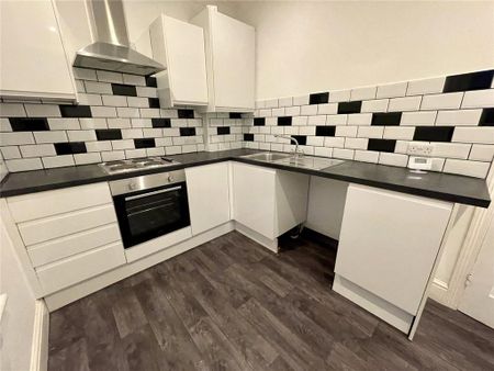 2 bedroom apartment to rent - Photo 4