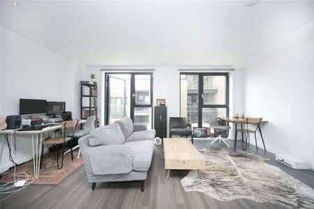 Spacious one bedroom apartment with a south facing balcony in the popular Mettle & Poise development. - Photo 2