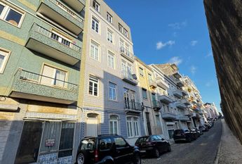 1 Bedroom Apartment with a view, Lapa, Lisboa
