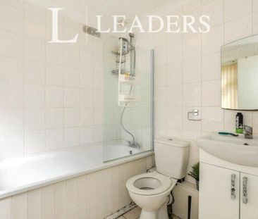 1 bedroom terraced to rent Fletcher Road, Stoke-on-Trent, Staffords... - Photo 6