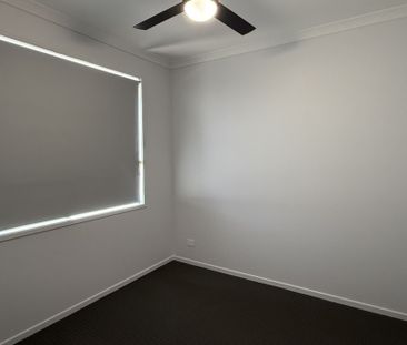 13 Dover Street, Spring Mountain QLD 4300 - House For Rent | Domain - Photo 6