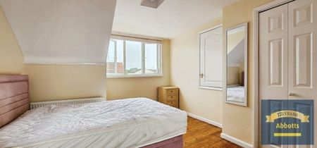 Mill Road, Colchester - Photo 3
