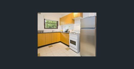 Located in a Well Maintained Boutique Block - Photo 2