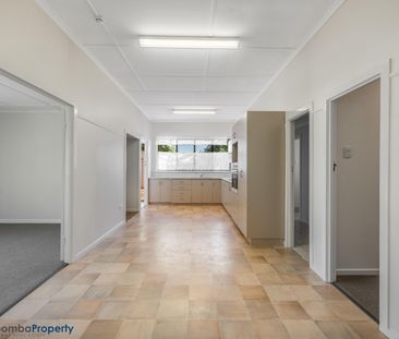 232 South Street, 4350, South Toowoomba Qld - Photo 2