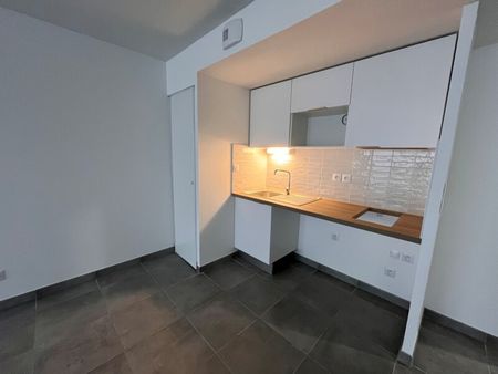 Location Appartement 2 pièces 45m² ST JORY 31790 - Photo 4