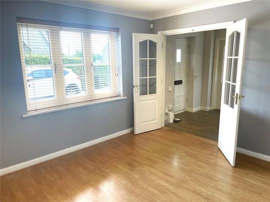 4 bedroom detached house to rent - Photo 1