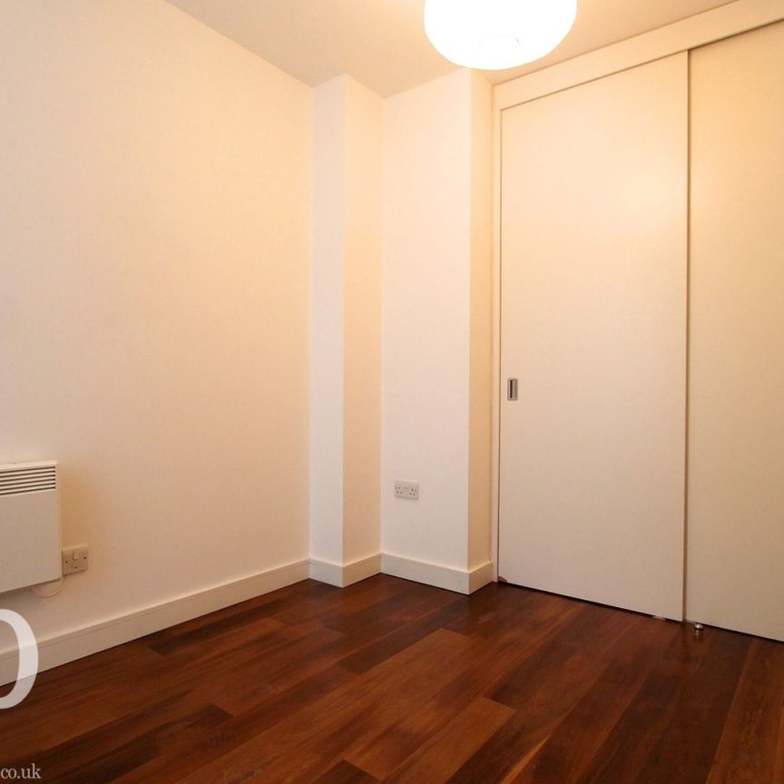 1 Bedroom Apartment, Berwick Street W1F - Photo 1
