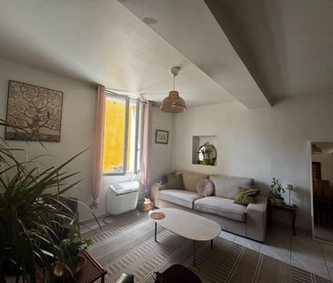Location Appartement 4 pièces 94m² ST MAXIMIN LA STE BAUME 83470 - Photo 2