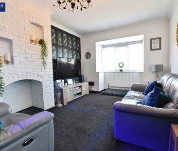 2 bedroom Bungalow To Let Total Size: 678 SQ FT - Photo 2