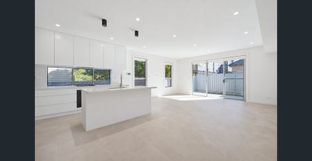 Brand New Duplex with Stylish Interiors & Outdoor Entertaining - Photo 4