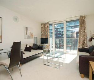 2 Bedrooms Flat to rent in Eustace Building, Chelsea Bridge Wharf, London SW11 | £ 560 - Photo 1