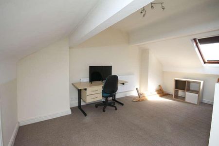 Club Garden Road, Sheffield, S11 - Photo 2