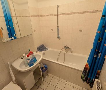Suche Nachmieter 2 Zimmer 50qm Möbliert - Photo 2