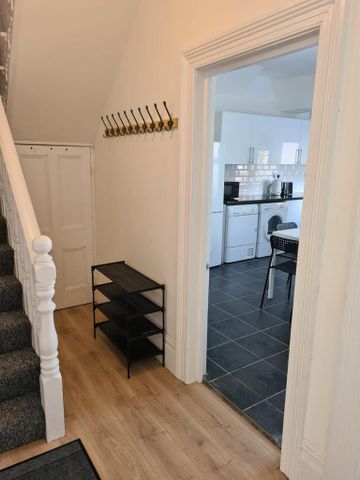 1 bedroom house to rent - Photo 2