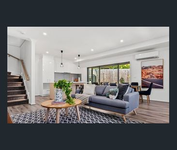 3 BEDROOM TOWNHOUSES EFFORTLESS LIVING - Photo 2