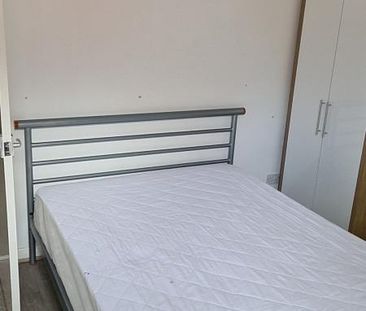 Hamilton Street (3 bed) - Photo 4
