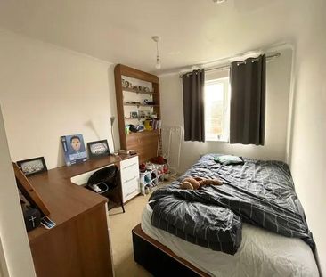 6 bedroom detached house to rent - Photo 5