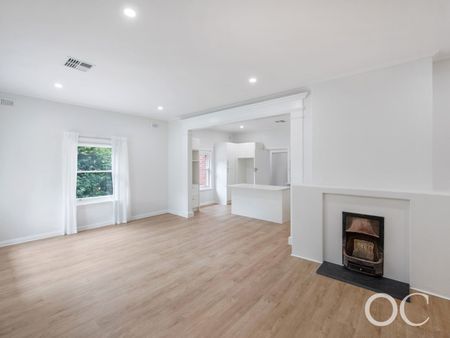 Open the Door To Timeless Character with Modern Comfort - Photo 3