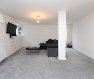 1 bedroom maisonette to rent - Photo 2