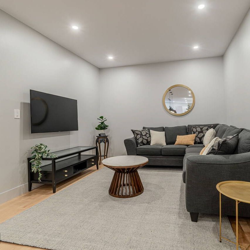 MP150 - Apartment Plateau Mont-Royal, Montreal - Photo 1