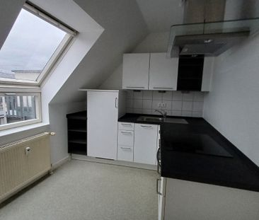 Nähe Schillerplatzt schicke Maisonette-Wohnung - Photo 1