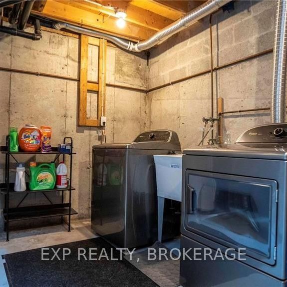 For Lease - 53-1460 Limberlost Road, London North, Ontario - Photo 1