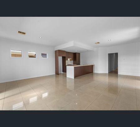 12 Belfast Street, Fulham Gardens, SA 5024 - Photo 2