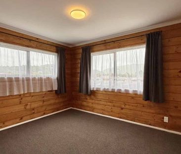 3-Bedroom Home in Birchville - Photo 2