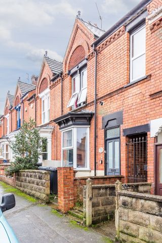 York Ave, Lincoln, LN1 - Student House Share - Photo 2