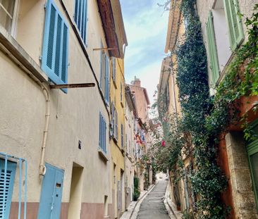 Appartement T2 moderne au 2ème étage - meublé - Photo 1