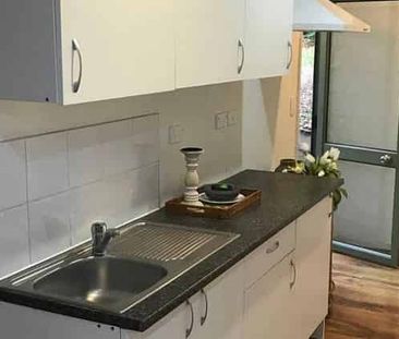 One double bedroom flat in Glenfield - Photo 2