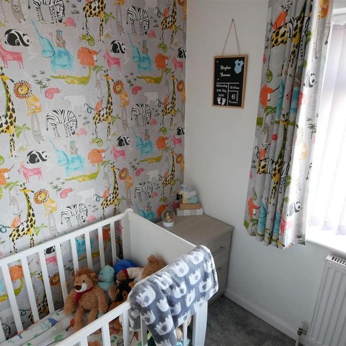 3 bedroom semi-detached house to rent - Photo 1