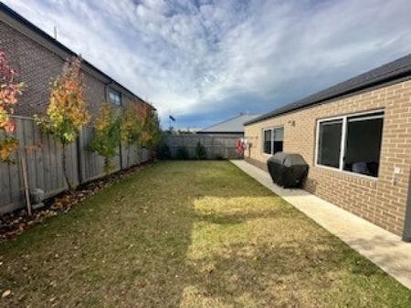 Family Home Including Club Armstong Access - Photo 3