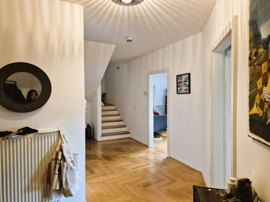 Stilvoll wohnen über den Dächern von Linz, 138 m² WNFL + 10 m² Dachterrasse, 4 Zimmer, Küche möbliert, Parkplatz optional! - Photo 1