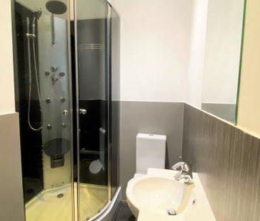 Guildford Park Road, Guildford, GU2 - Photo 4