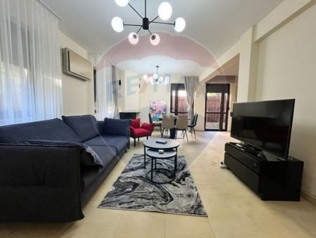 Inchiriere Vilă – Pipera// panouri solare//statie inca... - Fotografie 3