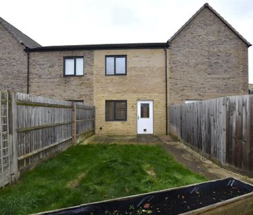 2 bedroom terraced house to rent - Photo 5