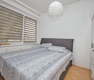 Charmante 3-Zimmer-Gartenwohnung mit optimaler Verkehrsanbindung in... - Photo 3