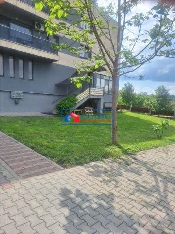 Inchiriere apartament 2 camere, strada Romul Ladea, capat C.Brancusi - Photo 2