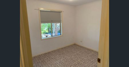 3 Beds 1 Bath Home For Rent $560 Per Week in Bridgewater - Photo 4