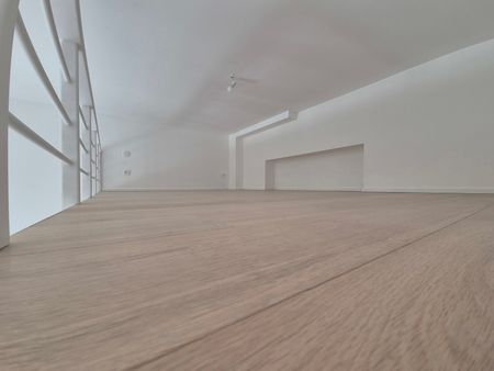 Renovated 4 BDR/4 bathroom ground floor with garden! - Photo 4