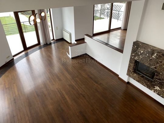 Six Bedroom House with Big Garden and Pool Rent - Pipera, BSB - Fotografie 1