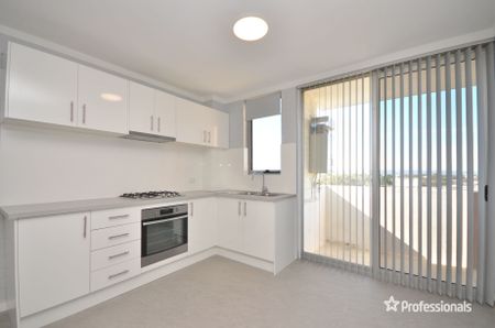 72/159 Hubert Street, East Victoria Park WA 6101 - Photo 4