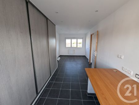 Location Appartement 2 pièces 60m² TROYES 10000 - Photo 5