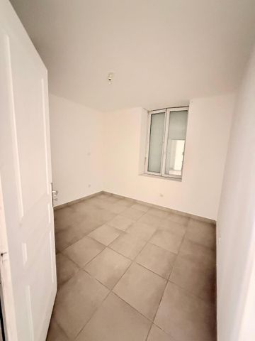 Location Appartement 3 pièces 55m² BEDARIEUX 34600 - Photo 2